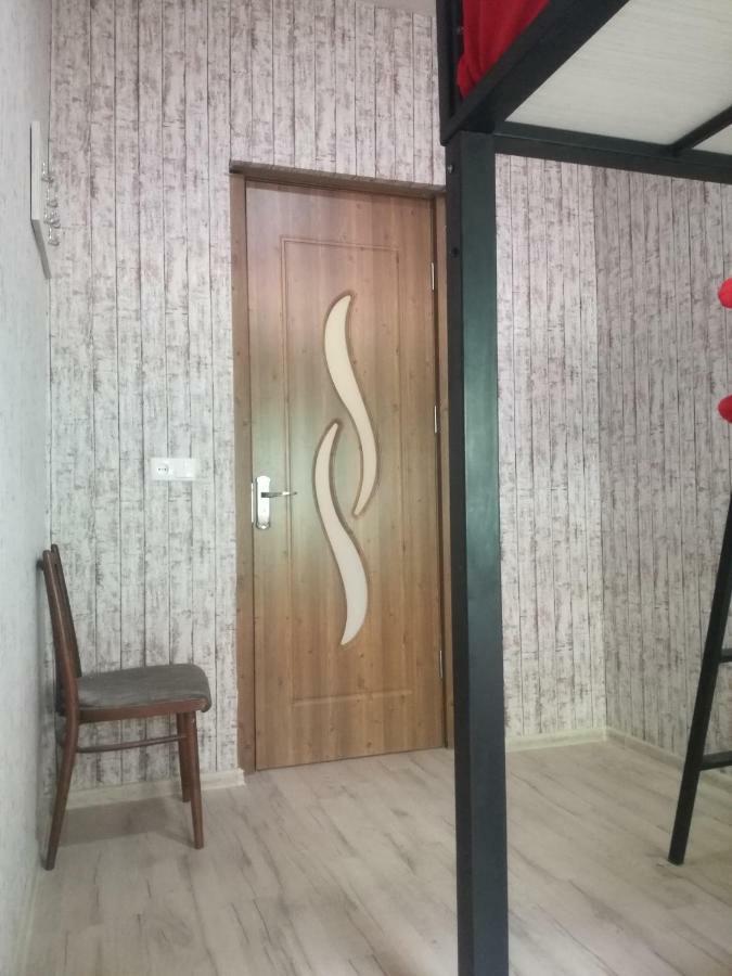 Happy Pandasn12 Hotel Borjomi Bagian luar foto